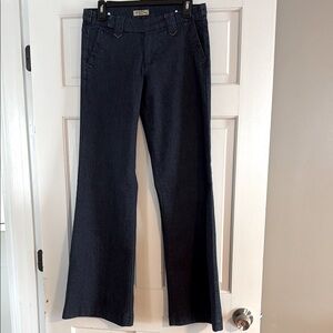 NWOT PARIS BLUES Jeans